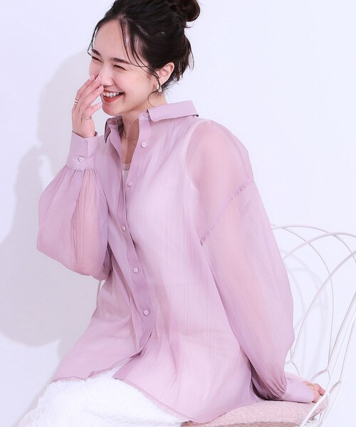 Cutie Blonde（キューティーブロンド）の「大人の上品なシアー感 オーガンジー シアーシャツ（シャツ/ブラウス・レディース・チャコールグレー/ライトブルー/ライトグレー/ピンク系・00）」の4枚目の写真