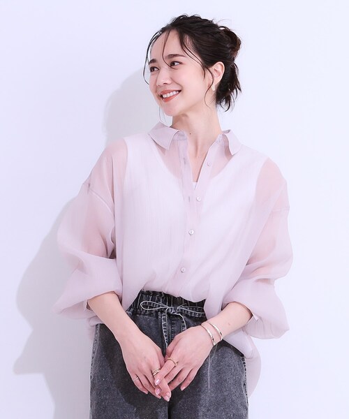 Cutie Blonde（キューティーブロンド）の「大人の上品なシアー感 オーガンジー シアーシャツ（シャツ/ブラウス・レディース・チャコールグレー/ライトブルー/ライトグレー/ピンク系・00）」の5枚目の写真