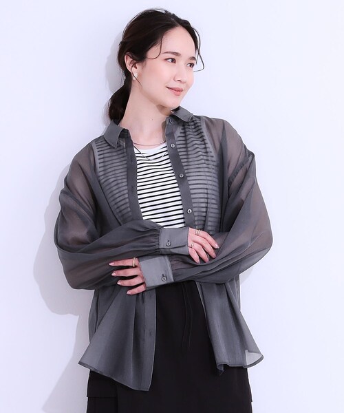 Cutie Blonde（キューティーブロンド）の「大人の上品なシアー感 オーガンジー シアーシャツ（シャツ/ブラウス・レディース・チャコールグレー/ライトブルー/ライトグレー/ピンク系・00）」の9枚目の写真