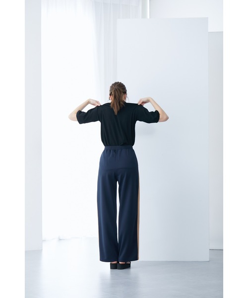 slattgir(スラットジール)の「高身長 ライン入りストレートシルエットジャージパンツ 丈長め・トールサイズ(その他パンツ・レディース・ネイビー/ブラック・TM/TL/TLL/T3L/T4L/T5L)」の19枚目の写真