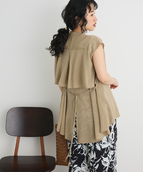 CRAFT STANDARD BOUTIQUE(クラフトスタンダードブティック)の「ヴィンテージボイルバックデザインブラウス(シャツ/ブラウス・レディース・ベージュ/チャコールグレー/ホワイト/レッド・FREE)」の3枚目の写真