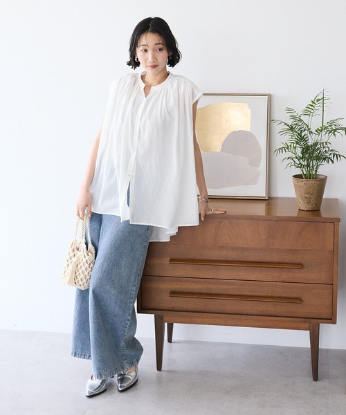 CRAFT STANDARD BOUTIQUE(クラフトスタンダードブティック)の「ヴィンテージボイルバックデザインブラウス(シャツ/ブラウス・レディース・ベージュ/チャコールグレー/ホワイト/レッド・FREE)」の8枚目の写真