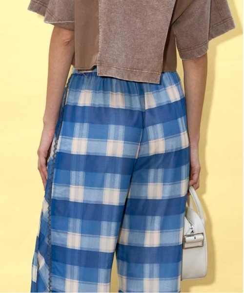 MAISON SPECIAL(メゾンスペシャル)の「Side Pico Lace Sheer Plaid Pants/サイドピコレースシアーチェックパンツ【MAISON SPECIAL/メゾンスペシャル】■セットアップ対応■(その他パンツ・レディース・ネイビー/ベージュ/ブルー・36/38)」の13枚目の写真