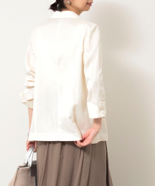 MICO COULIER（ミコクリエ）の「イージーケアリネンジャケット（テーラードジャケット・レディース・ネイビー/ベージュ/キナリ・38）」の7枚目の写真