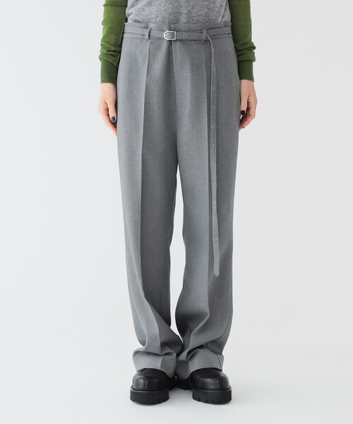 maturely（マチュアリー）の「【1/15再値下げ】maturely / リサイクル ポリエステル ベルト アレンジ パンツ（スラックス・レディース・ブラウン/グレー・1/0）」の5枚目の写真