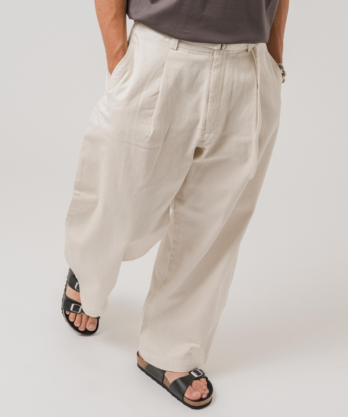 EDIFICE（エディフィス）の「LE JEAN(ルジーン) デニム ベルテッド トラウザー（デニムパンツ・メンズ・アイボリー/ブルー系その他/ネイビー・LARGE/MEDIUM/SMALL）」の11枚目の写真