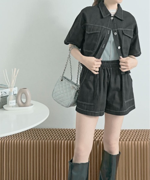 kirakiraShop(キラキラショップ)の「ステッチ 半袖 シャツ ジャケット+ショートパンツ セットアップ(セットアップ・レディース・ブラック/カーキ/アイボリー・FREE)」の7枚目の写真