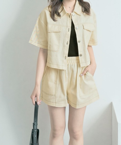 kirakiraShop(キラキラショップ)の「ステッチ 半袖 シャツ ジャケット+ショートパンツ セットアップ(セットアップ・レディース・ブラック/カーキ/アイボリー・FREE)」の10枚目の写真
