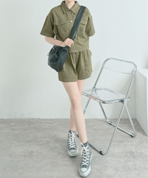 kirakiraShop(キラキラショップ)の「ステッチ 半袖 シャツ ジャケット+ショートパンツ セットアップ(セットアップ・レディース・ブラック/カーキ/アイボリー・FREE)」の17枚目の写真