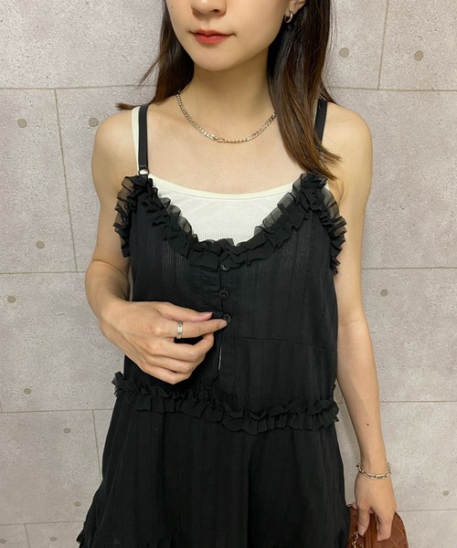 NANEA(ナネア)の「前後2WAYフリルキャミソールワンピース(ワンピース・レディース・ホワイト/ブラック・フリー)」の17枚目の写真