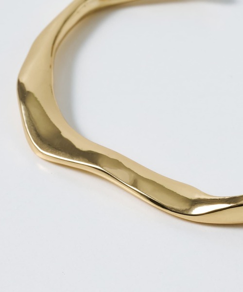 collex(コレックス)の「【dignif】【金属アレルギー対応】ユラギウェーブバングル(バングル/リストバンド・レディース・ゴールド/シルバー・フリー)」の13枚目の写真