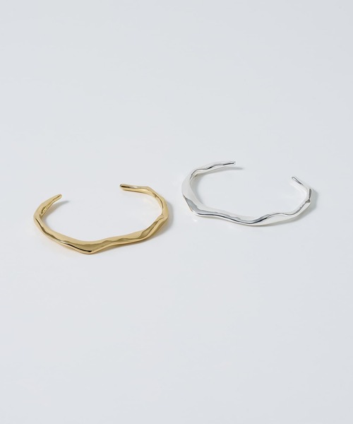 collex(コレックス)の「【dignif】【金属アレルギー対応】ユラギウェーブバングル(バングル/リストバンド・レディース・ゴールド/シルバー・フリー)」の9枚目の写真