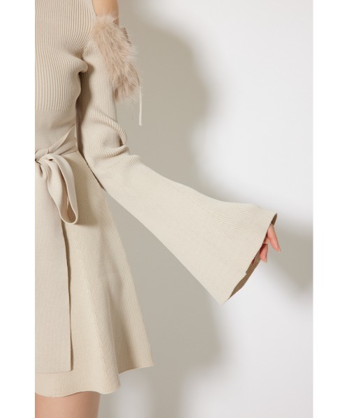 many wayフェイクファーミニニットワンピース 秋服（ワンピース