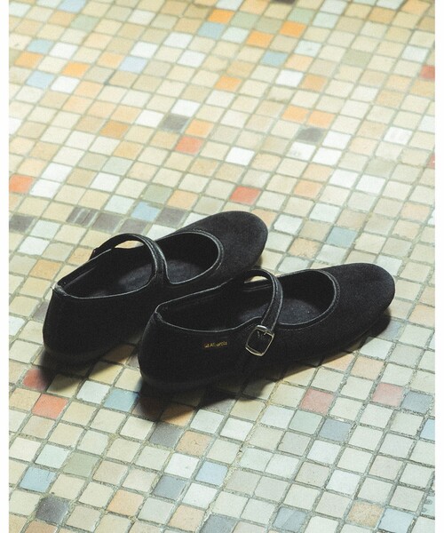 ALBEROLA(アルベローラ)の「【別注】ALBEROLA / ベロア メリージェーン(22.5~24.5cm)(パンプス・レディース・ブラック/ブラウン・37/38/39/40)」の11枚目の写真