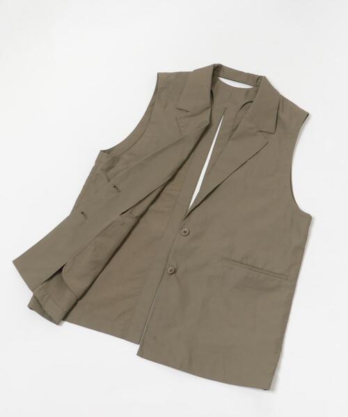 LAATO（ラート）の「no sleeve slit jacket（その他アウター・レディース・ナチュラル/ブラック・FREE）」の13枚目の写真