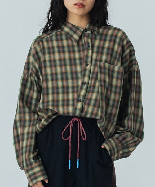ROSE BUD(ローズバッド)の「(mici)ASYMMETRY SHIRT(シャツ/ブラウス・レディース・ベージュ/グリーン・ONE SIZE)」の1枚目の写真