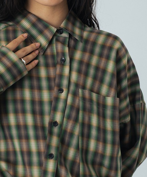 ROSE BUD(ローズバッド)の「(mici)ASYMMETRY SHIRT(シャツ/ブラウス・レディース・ベージュ/グリーン・ONE SIZE)」の11枚目の写真