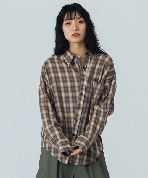 ROSE BUD(ローズバッド)の「(mici)ASYMMETRY SHIRT(シャツ/ブラウス・レディース・ベージュ/グリーン・ONE SIZE)」の14枚目の写真