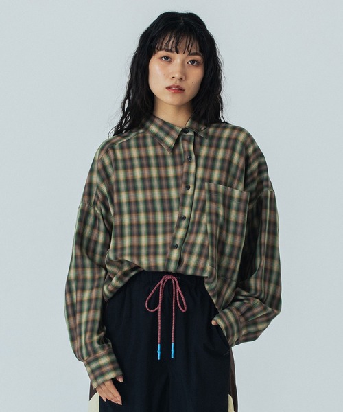 ROSE BUD(ローズバッド)の「(mici)ASYMMETRY SHIRT(シャツ/ブラウス・レディース・ベージュ/グリーン・ONE SIZE)」の15枚目の写真