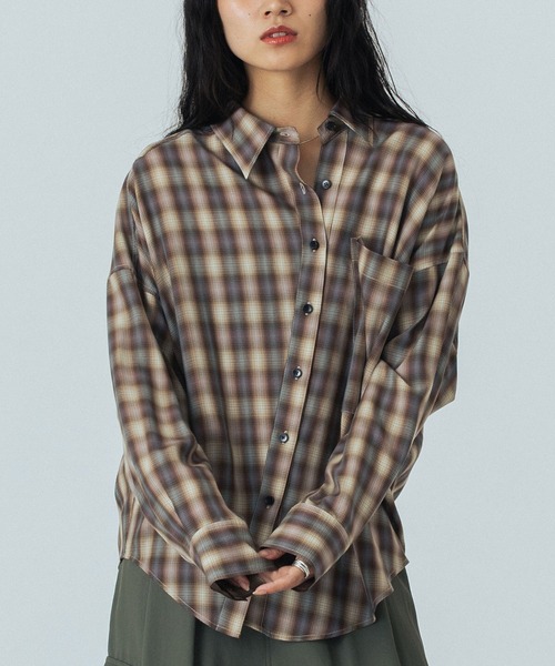 ROSE BUD(ローズバッド)の「(mici)ASYMMETRY SHIRT(シャツ/ブラウス・レディース・ベージュ/グリーン・ONE SIZE)」の18枚目の写真