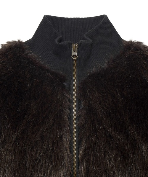 X-girl（エックスガール）の「FAUX FUR COMPACT JACKET（ブルゾン・レディース・ベージュ/ブラック・S/M）」の5枚目の写真