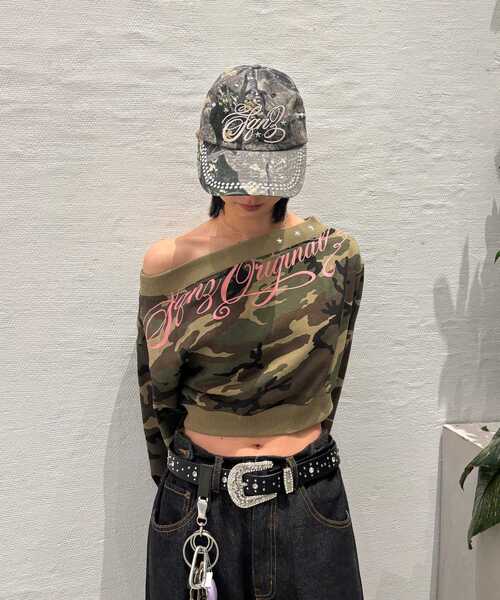 SEQUENZ(シークエンズ)の「※WEB限定 / ワンショルダー / レディーススタッズ短丈スウェット /sqnz star shoulder sweat ladies(スウェット・レディース・その他1/ピンク/グレー・FREE)」の22枚目の写真