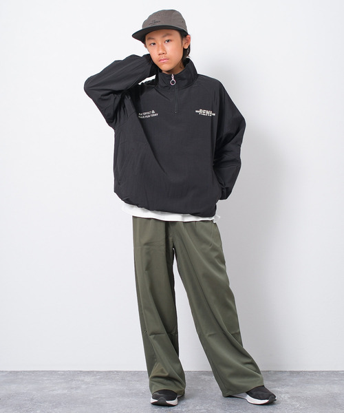 RAT EFFECT（ラットエフェクト）の「ナイロンハーフジッププルオーバー（スウェット・キッズ・ブラック/チャコールグレー・130/140/150/160/170）」の4枚目の写真