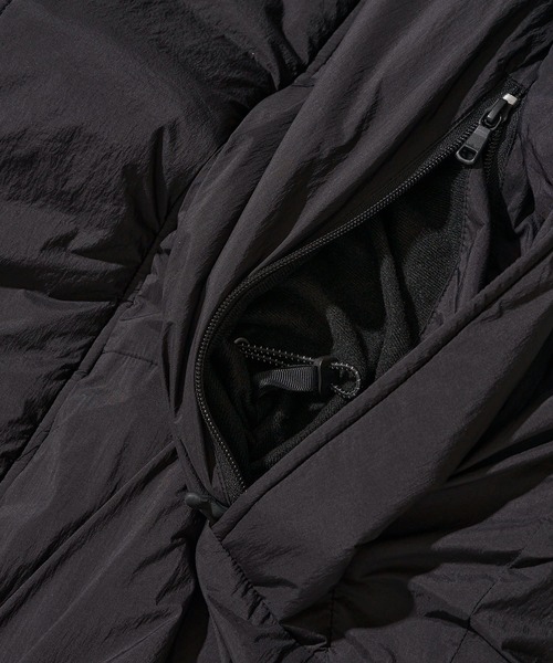 WILD THINGS(ワイルドシングス)の「【WILD THINGS / ワイルドシングス】 LEVEL7 MONSTER PARKA / モンスターパーカー WT252-10(ダウンジャケット/コート・メンズ・オリーブ/ブラック/ネイビー・SMALL/LARGE/MEDIUM)」の15枚目の写真