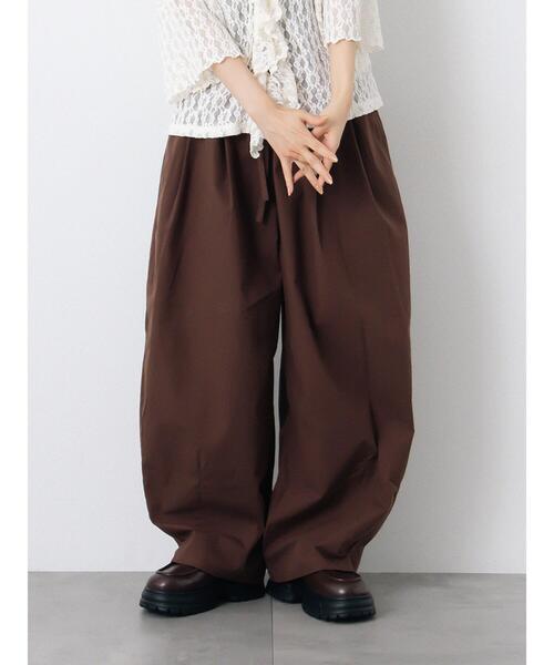 ehka sopo(エヘカソポ)の「コクーンイージーパンツ(その他パンツ・レディース・ブラウン/ベージュ/ブラック・F)」の3枚目の写真