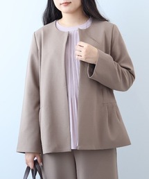 fleur by mint breeze（フルールバイミントブリーズ）の「【L～5L 大きいサイズ】【セットアップ】ジョーゼットノーカラージャケット（ノーカラージャケット・レディース）」