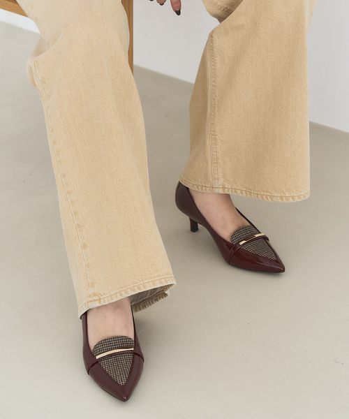 LE TALON（ルタロン）の「5cmポインテッドローファーパンプス（パンプス・レディース・ブラウン/ボルドー/ブラック系その他/チョコ・23.5cm/23cm/22.5cm/22cm/25.5cm/25cm/24.5cm/24cm）」の22枚目の写真