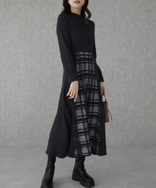 Lace Ladies（レースレディース）の「オフネック 配色 チェック柄 ロング ニット ワンピース（ワンピース・レディース・ブラウン/グレー/ブラック・S/FREE）」の4枚目の写真