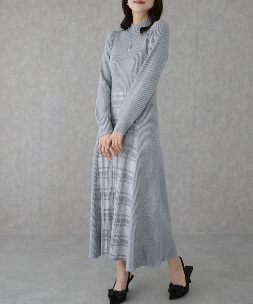 Lace Ladies（レースレディース）の「オフネック 配色 チェック柄 ロング ニット ワンピース（ワンピース・レディース・ブラウン/グレー/ブラック・S/FREE）」の21枚目の写真