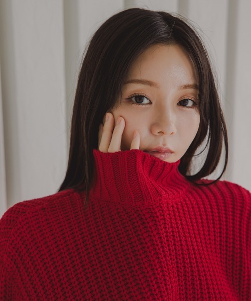 Petitjo（プッチージョ）の「小さいサイズ　ハイネックショート丈ニット　低身長さん・小柄女性（ニット/セーター・レディース・カーキ/レッド・M-L/XS-S）」の8枚目の写真