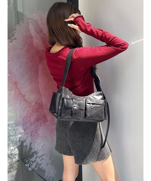 MURUA(ムルーア)の「メニーポケットベルトバッグ(ハンドバッグ・レディース・ブラウン/ブラック・FREE)」の8枚目の写真