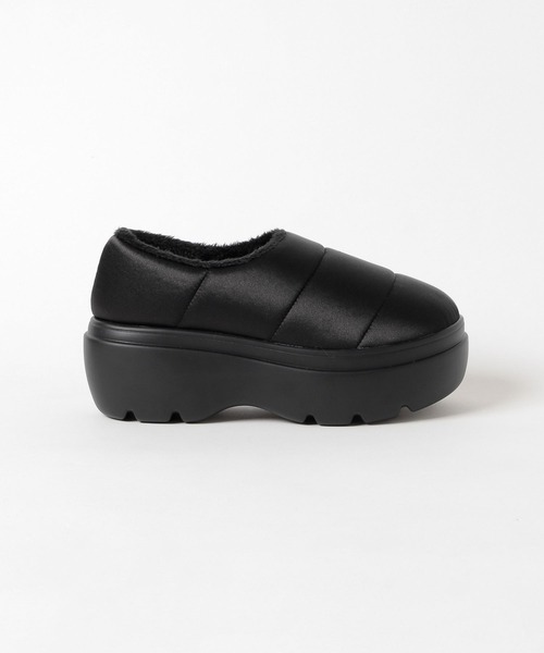 LAKOLE（ラコレ）の「キルト厚底スリッポン / 599487（スリッポン・レディース・ブラック/ブラウン・MEDIUM/LARGE）」の4枚目の写真