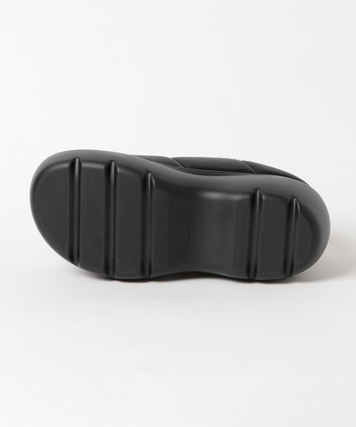 LAKOLE（ラコレ）の「キルト厚底スリッポン / 599487（スリッポン・レディース・ブラック/ブラウン・MEDIUM/LARGE）」の6枚目の写真