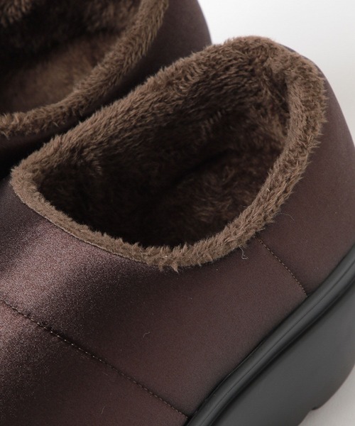 LAKOLE（ラコレ）の「キルト厚底スリッポン / 599487（スリッポン・レディース・ブラック/ブラウン・MEDIUM/LARGE）」の10枚目の写真