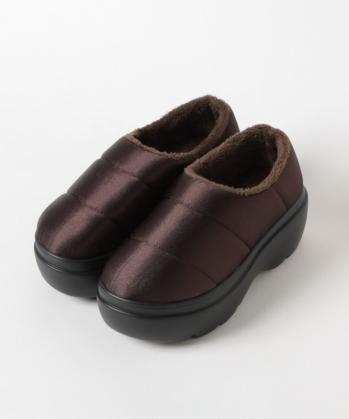 LAKOLE（ラコレ）の「キルト厚底スリッポン / 599487（スリッポン・レディース・ブラック/ブラウン・MEDIUM/LARGE）」の13枚目の写真