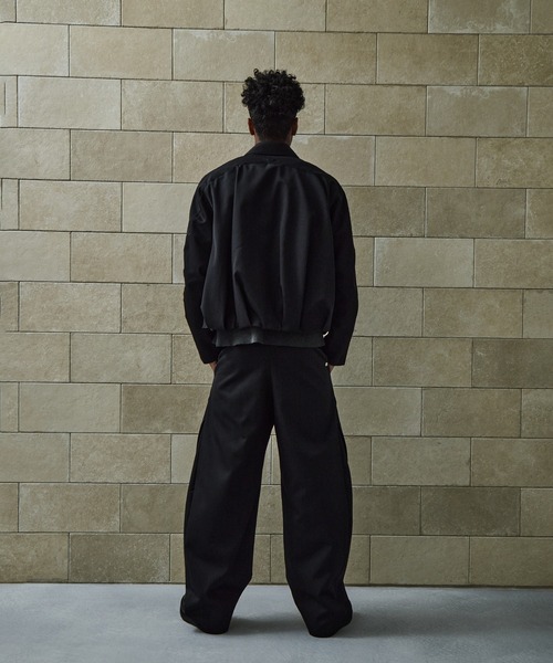 CONZ（コンズ）の「BALOON ZIP UP JACKET（ブルゾン・メンズ・ダークグレー/ネイビー/ストライプ/ブラック/ダークブラウン・1/2/3）」の7枚目の写真