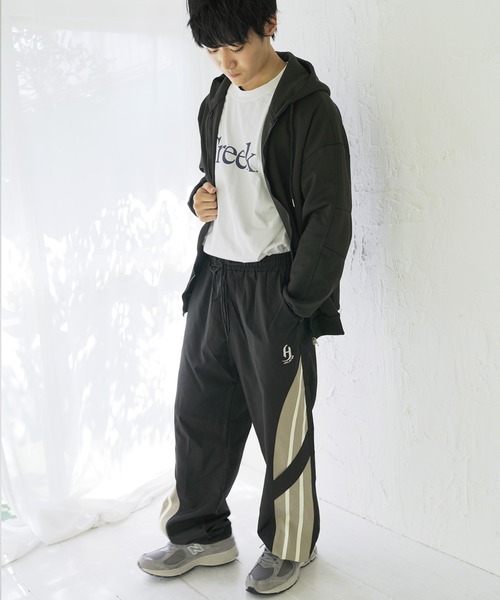 Beno（ビーノ）の「ナイロンライントラックパンツ シャカシャカパンツ（その他パンツ・メンズ・ベージュ/グレー/ブラック・MEDIUM/LARGE/X-LARGE）」の5枚目の写真