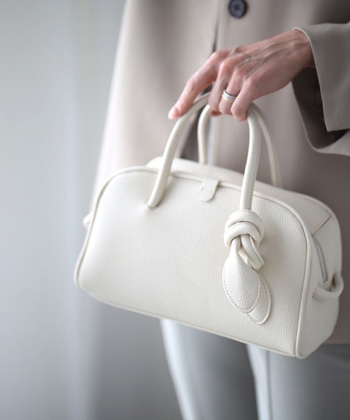 Ehre style(エーレスタイル)の「余裕をまとう大人の上品バッグ結びデザインバッグ(ハンドバッグ・レディース・イエロー/ホワイト/ブラウン・FREE)」の1枚目の写真