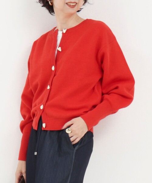 fredy couleur（フレディクルール）の「スウェットライクハート釦カーディガン（ニット/セーター・レディース・オフホワイト/ブラック/グレイッシュベージュ/オレンジ・38）」の4枚目の写真