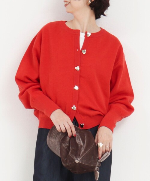 fredy couleur（フレディクルール）の「スウェットライクハート釦カーディガン（ニット/セーター・レディース・オフホワイト/ブラック/グレイッシュベージュ/オレンジ・38）」の13枚目の写真