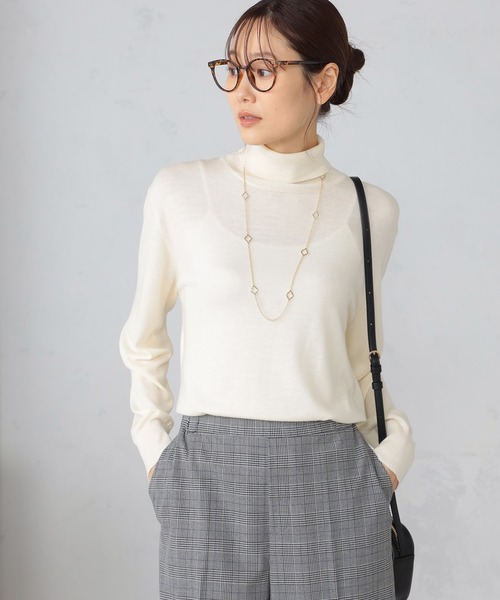 GALLORIA(ギャローリア)の「マシンウォッシャブル シアーハイネックニット(ニット/セーター・レディース・ブラック/アイボリー/ロイヤルブルー/チャコールグレー・LL/L/M/S)」の3枚目の写真