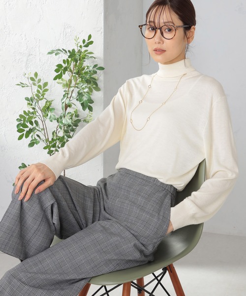 GALLORIA(ギャローリア)の「マシンウォッシャブル シアーハイネックニット(ニット/セーター・レディース・ブラック/アイボリー/ロイヤルブルー/チャコールグレー・LL/L/M/S)」の16枚目の写真