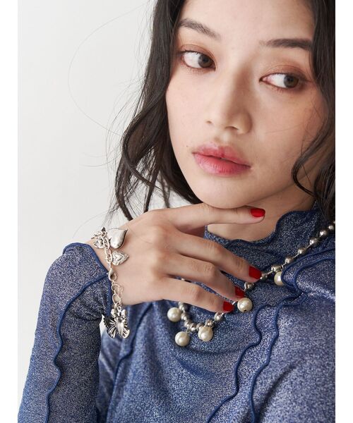 jouetie（ジュエティ）の「ヴィンテージモチーフブレスレット（ブレスレット・レディース・シルバー/ゴールド・FREE）」の4枚目の写真