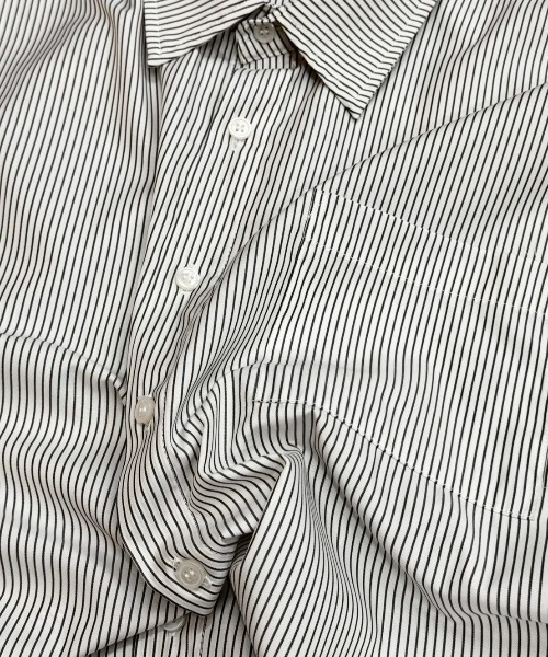 Chikashitsu +(チカシツプラス)の「【Chikashitsu +】cropped stripe shirt / 【チカシツプラス】クロップドストライプ長袖シャツ(シャツ/ブラウス・メンズ・ネイビー/ブルー/ホワイト・ONE SIZE)」の10枚目の写真