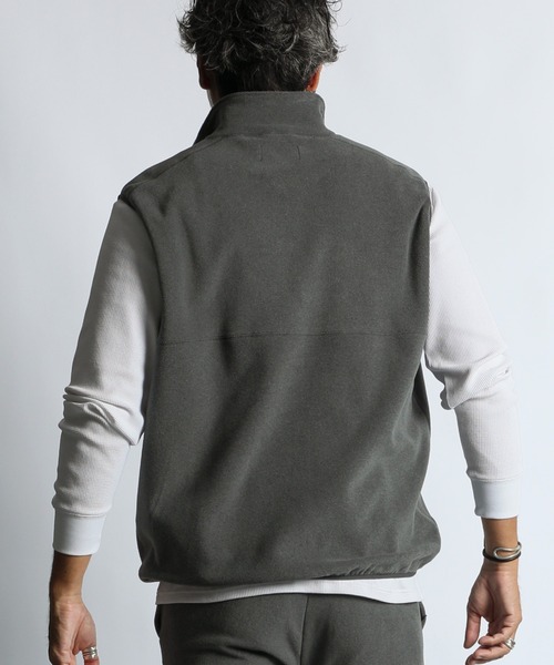 The DUFFER of ST.GEORGE(ザダファーオブセントジョージ)の「〔BLACK LABEL〕POLARTEC "CLASSIC200" ZIP VEST:セットアップ ポーラテック フルジップベスト(ベスト・メンズ・チャコールグレー/ブラック・X-LARGE/LARGE/MEDIUM)」の16枚目の写真
