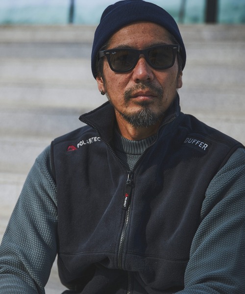 The DUFFER of ST.GEORGE(ザダファーオブセントジョージ)の「〔BLACK LABEL〕POLARTEC "CLASSIC200" ZIP VEST:セットアップ ポーラテック フルジップベスト(ベスト・メンズ・チャコールグレー/ブラック・X-LARGE/LARGE/MEDIUM)」の12枚目の写真